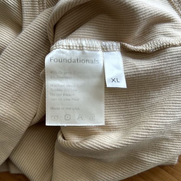 Foundationals Easy-Does-It Tank Size XL - Picture 3 of 3